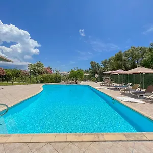 Aparthotel Amazona And